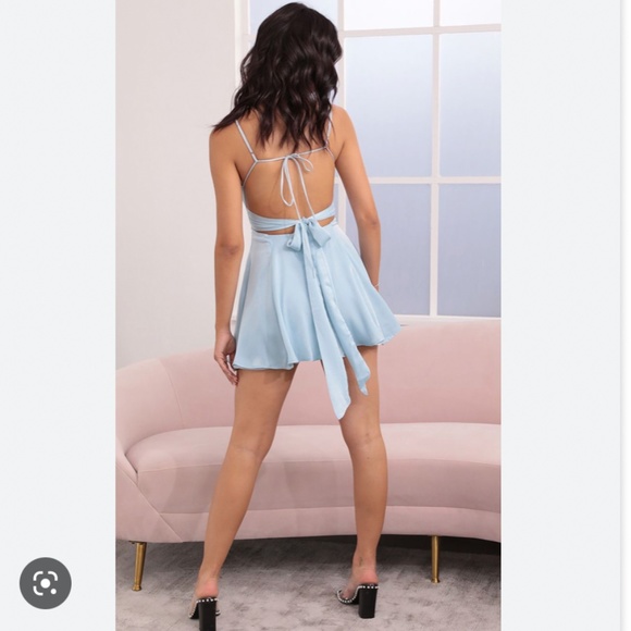 Lucy in the sky Quinn Tie A-line Dress in Powder Blue - Picture 2 of 5
